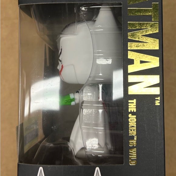 BATMAN JOKER FUNKO - Picture 3 of 5